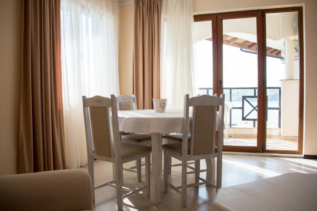 Toma's Residence- All Inclusive Tsarevo Habitación foto