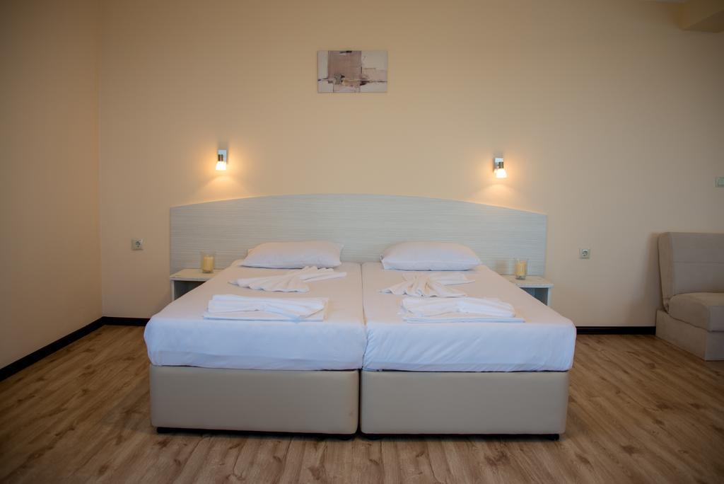Toma's Residence- All Inclusive Tsarevo Habitación foto