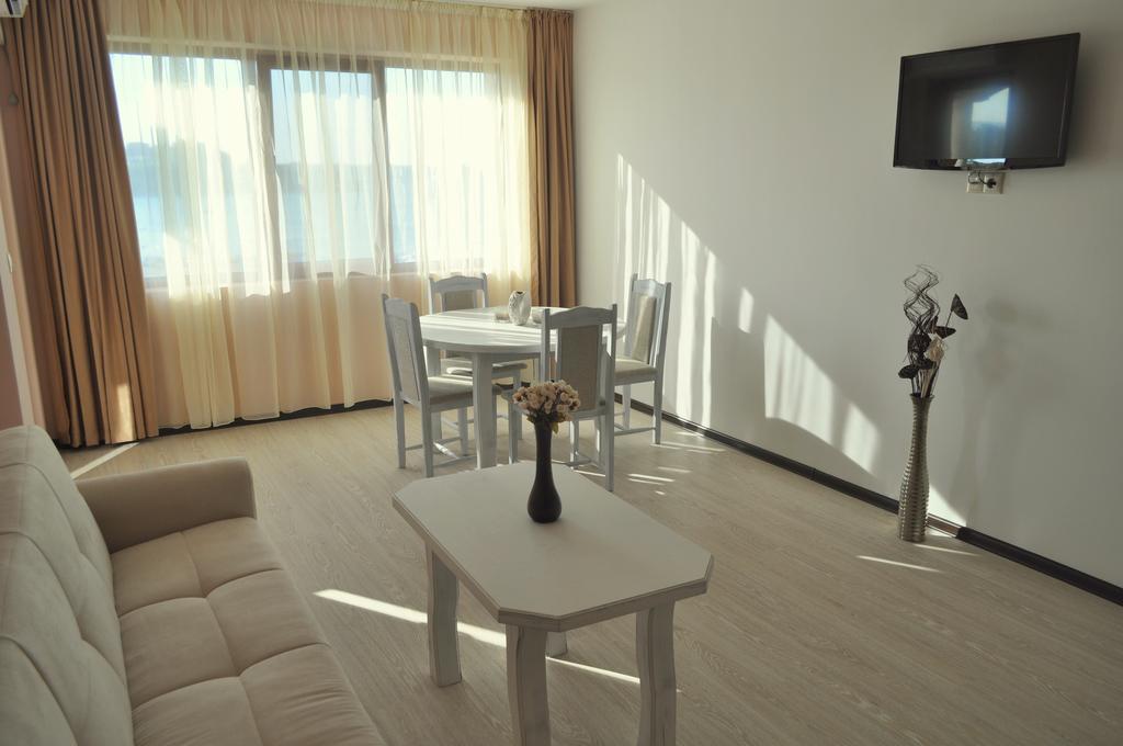 Toma's Residence- All Inclusive Tsarevo Habitación foto